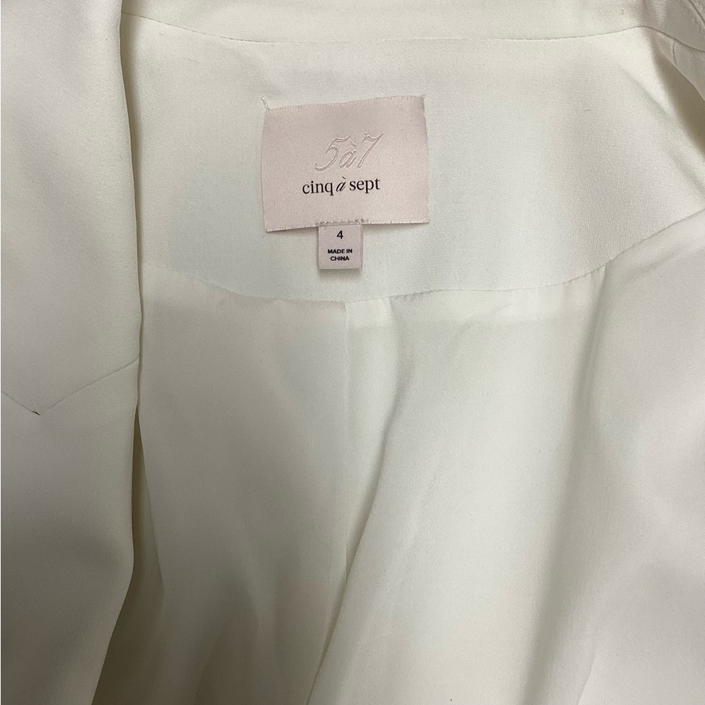 Cinq à Sept White Ruffled Blazer - Picture 2 of 10